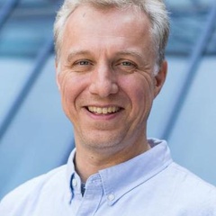 Prof. Daniel Frisbie